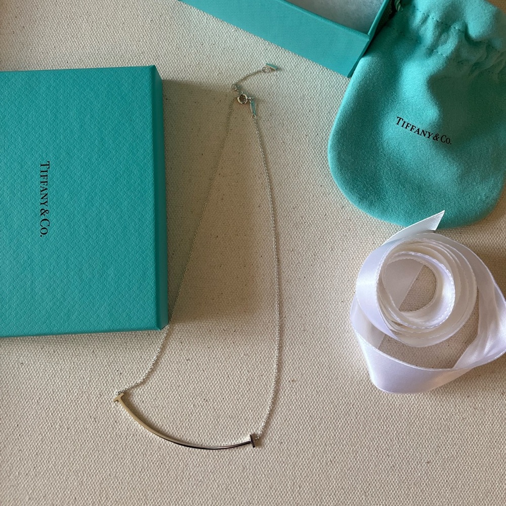 Tiffany and co silver t smile large new